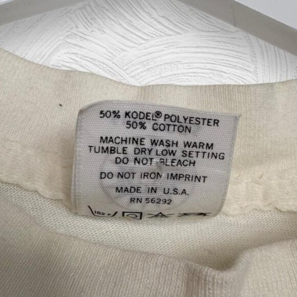 Vintage 80s Fabulous Delta Sigma Theta sorority collegiate muscle tee cream S - Picture 8 of 8